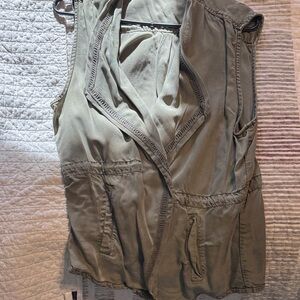 Max Jeans Khaki Vest